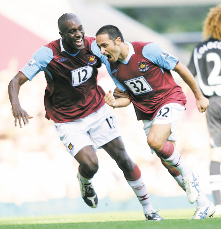 缝隙极少的 缝隙极少的