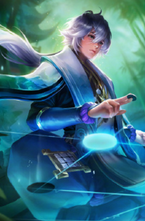 成员蓝月在